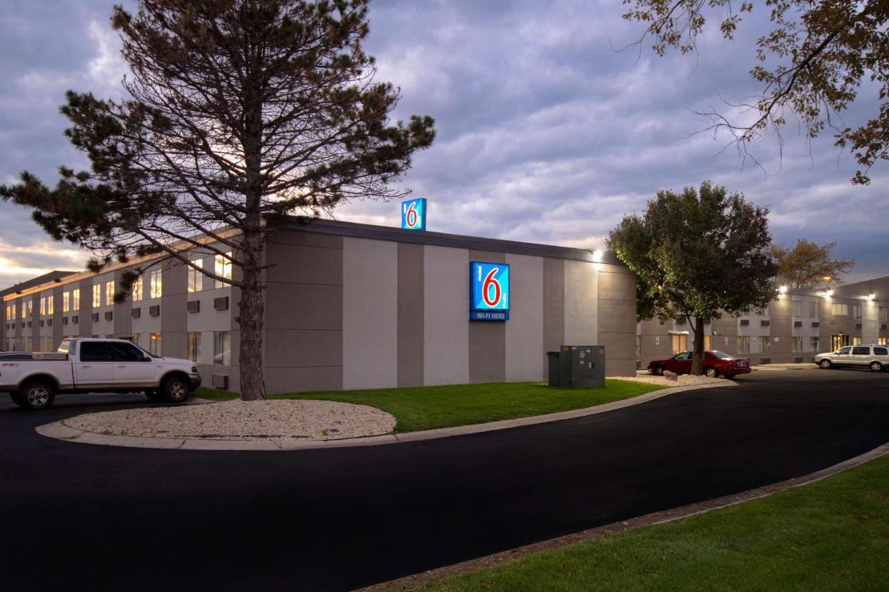 Motel 6-Merrillville, In Buitenkant foto