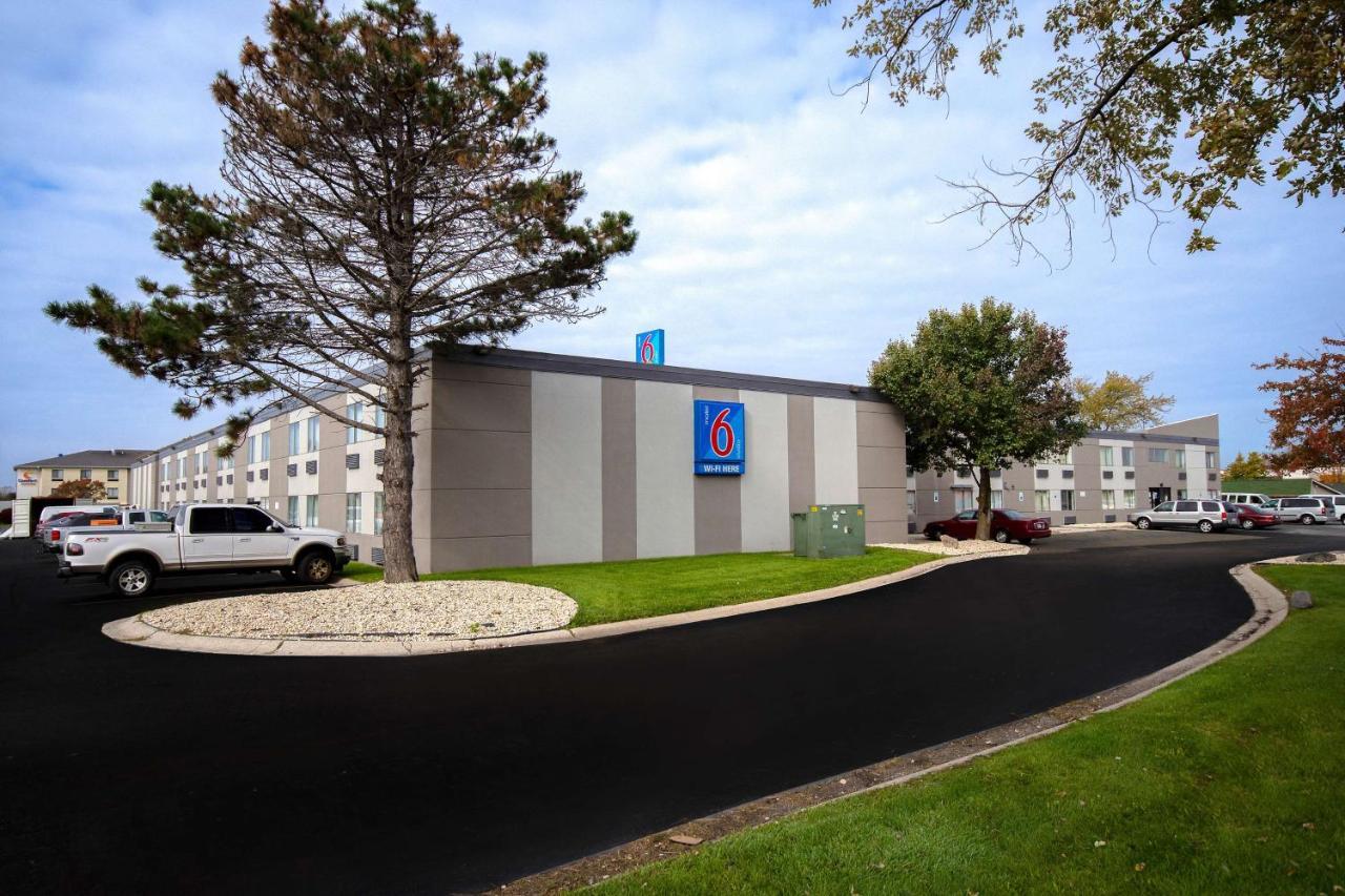 Motel 6-Merrillville, In Buitenkant foto